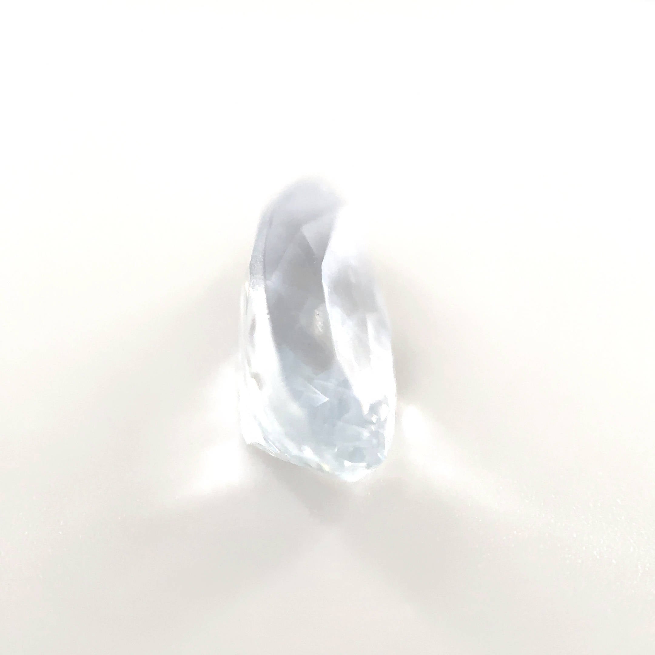 Ice-Blue Saphir - 3.12 ct | Flüstern des Eises