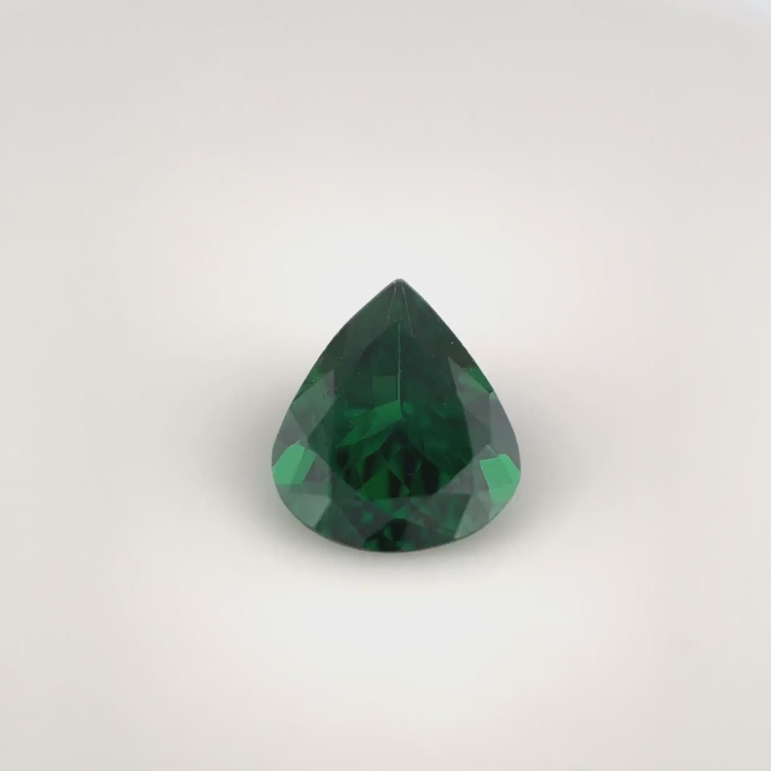 Tsavorit - 0.95 ct | Ein Tropfen reiner Hoffnung