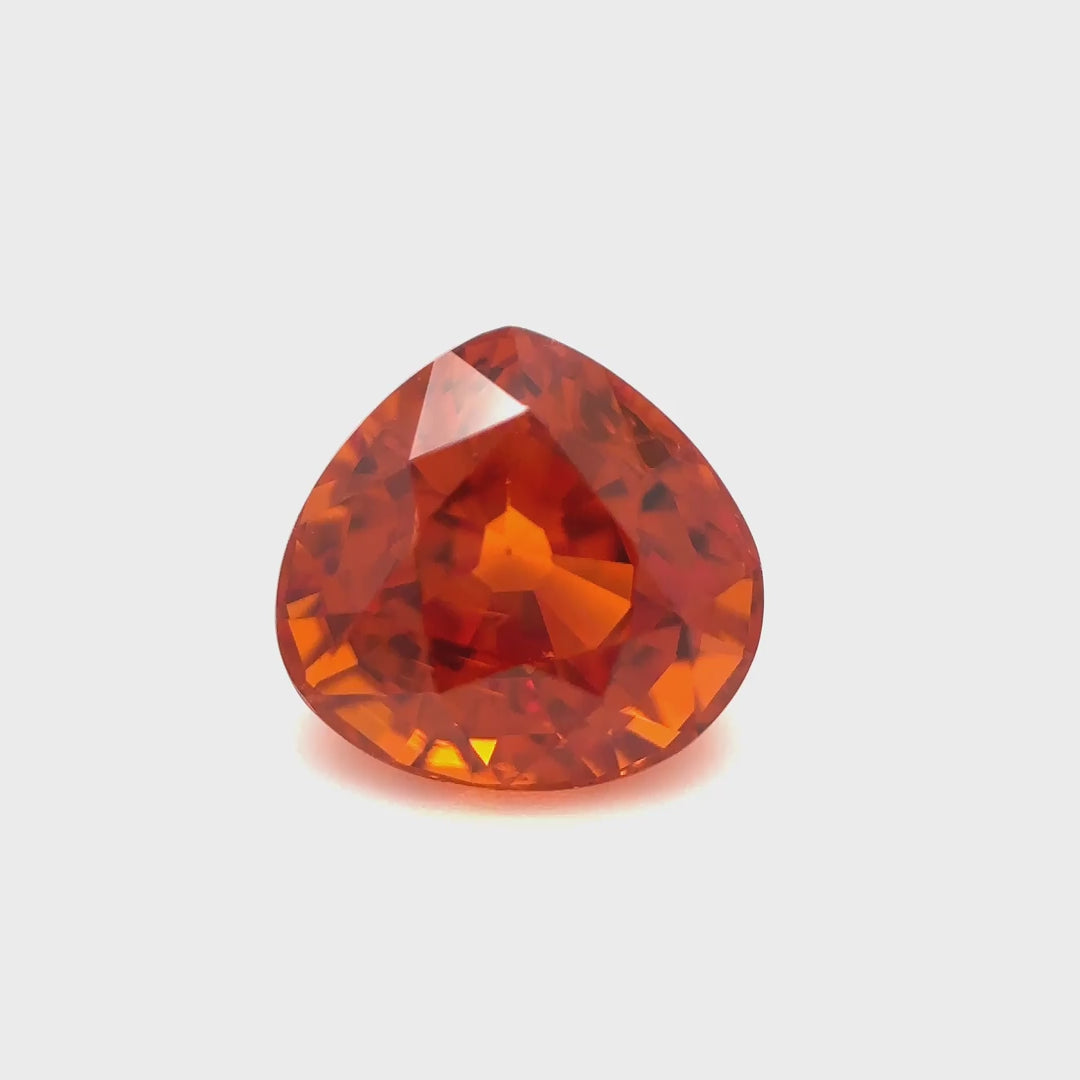 Mandarin-Granat - 3.62 ct | Flüssiger Sonnenuntergang