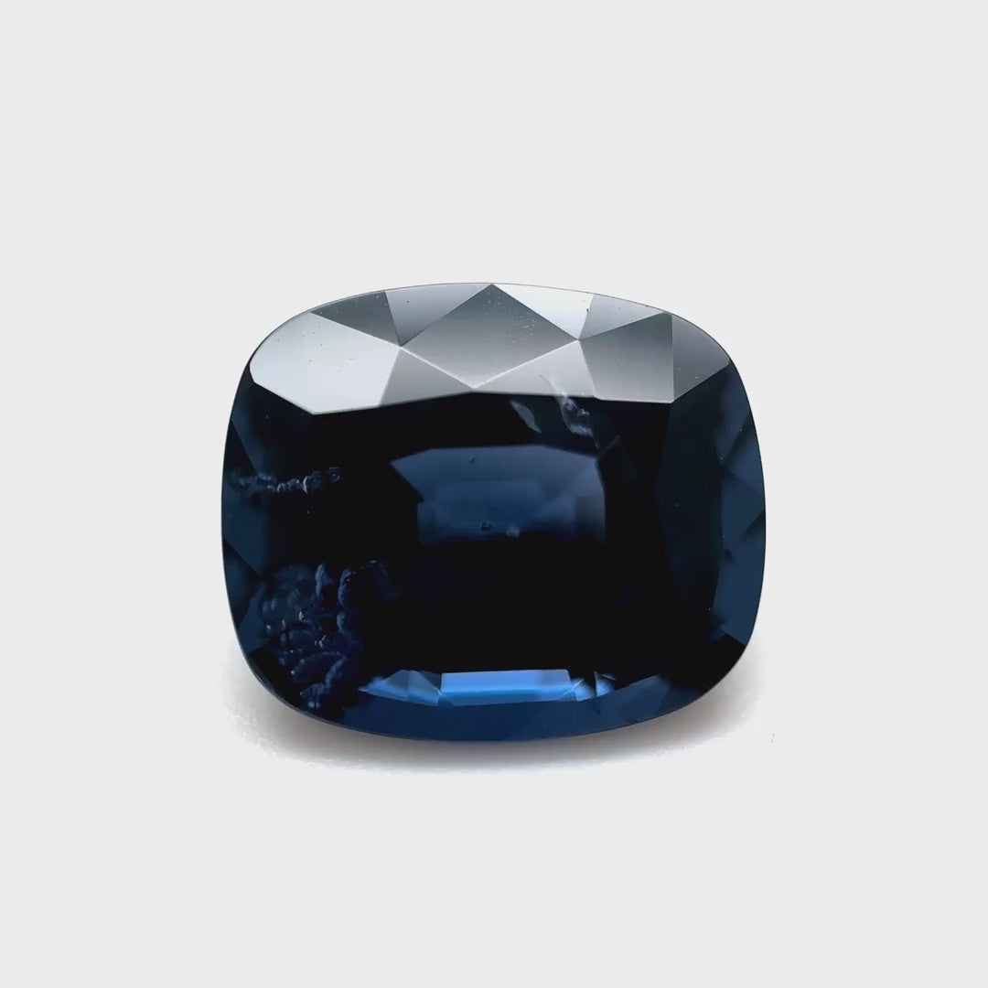 Farbwechsel-Spinell - Blau nach Violett-Purpur - 3.03 ct | Das Zweifache Feuer Ceylons